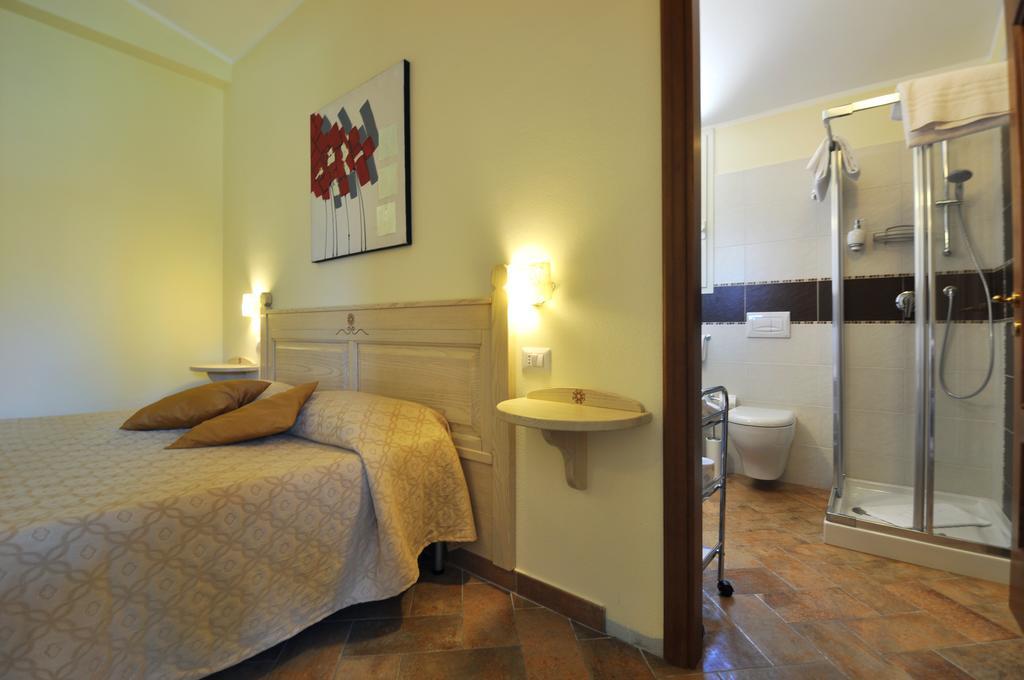 Affittacamere B&B La Villa Dei Graniti Villasimius Habitación foto
