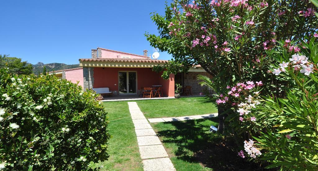 Affittacamere B&B La Villa Dei Graniti Villasimius Exterior foto