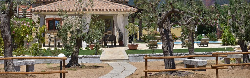 Affittacamere B&B La Villa Dei Graniti Villasimius Exterior foto